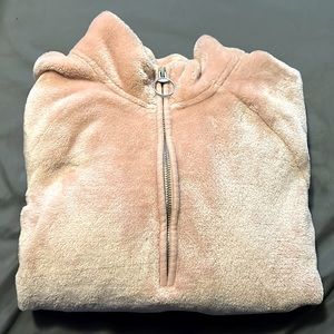 Cropped fuzzy sweater!